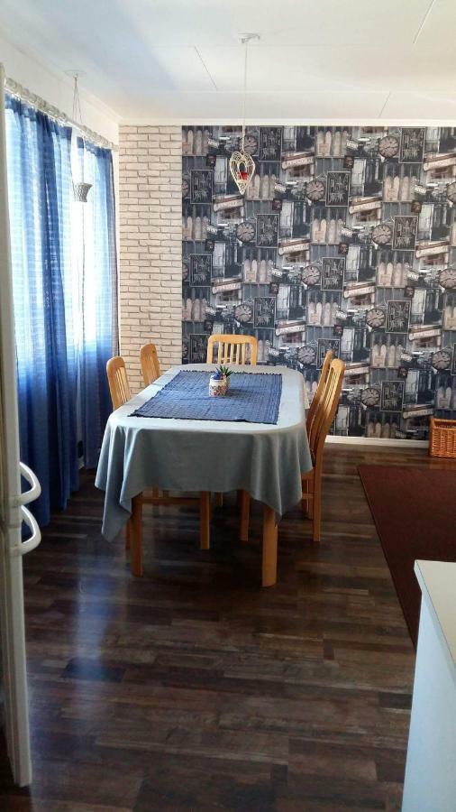 4 Bedrooms Near Center - Kranni 波里 外观 照片